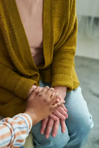 Student troost verdrietige vrouw 