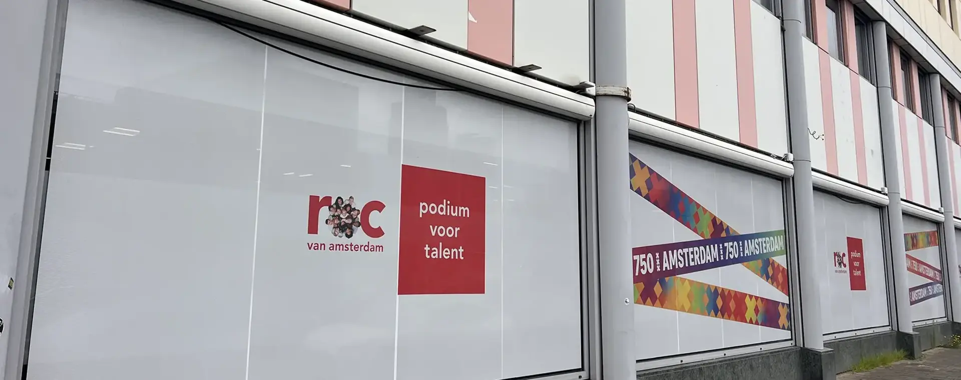 De buitenkant van Startcollege Wibaut